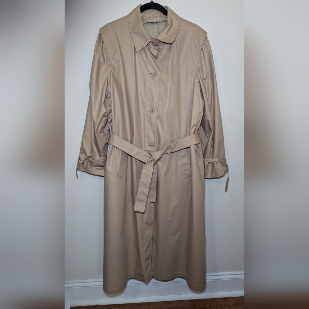 London Fog Beige/Tan Classic Trench Coat